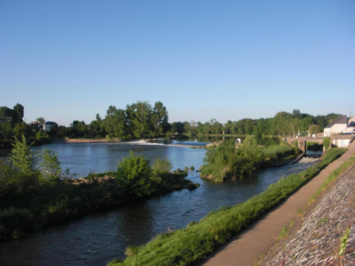 " Le Cher Passant " Savonnières Exterior foto